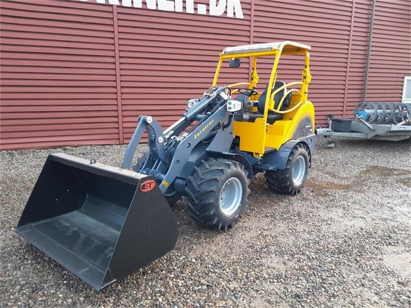 Eurotrac W12S m. mellem arm - מעמיס קומפקטי: תמונה 2 Eurotrac W12S m. mellem arm - מעמיס קומפקטי: תמונה 2