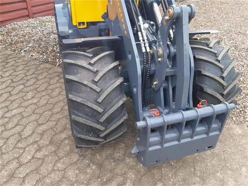 Eurotrac W12S med førerhus, skovl og gafler - מעמיס גלגלים: תמונה 4 Eurotrac W12S med førerhus, skovl og gafler - מעמיס גלגלים: תמונה 4