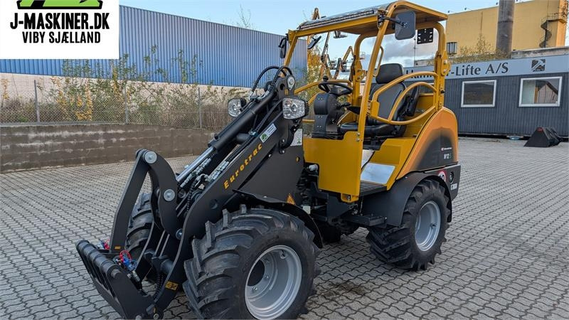 Eurotrac W12S - מעמיס קומפקטי: תמונה 1 Eurotrac W12S - מעמיס קומפקטי: תמונה 1