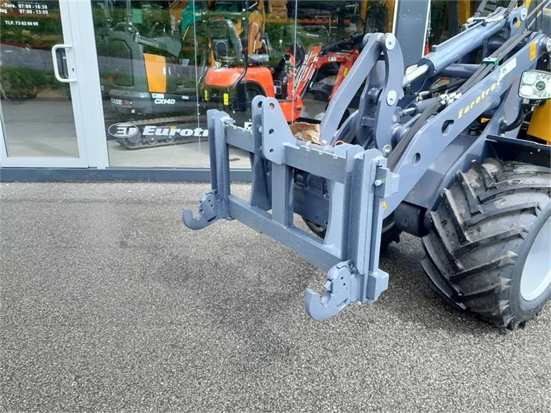 FK Machinery 3 PUNKTS OPHÆNG - מצמד מהיר עבור מכונת בנייה: תמונה 1 FK Machinery 3 PUNKTS OPHÆNG - מצמד מהיר עבור מכונת בנייה: תמונה 1