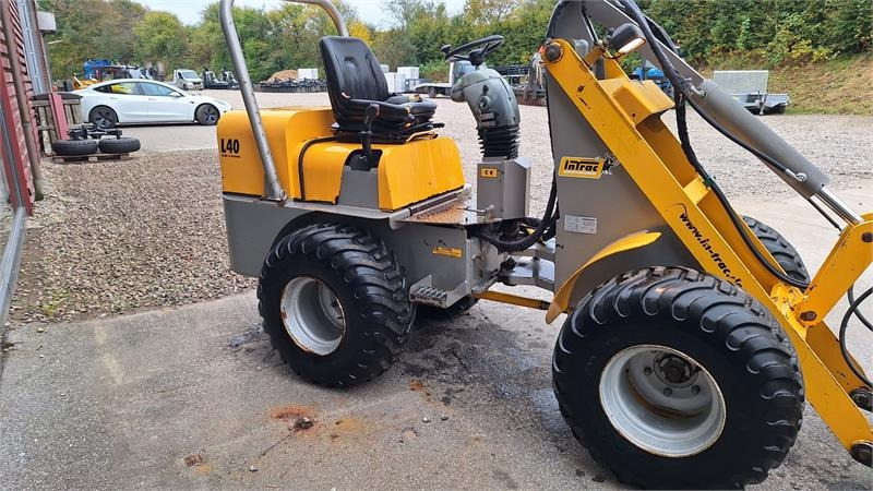 InTrac l40 - מעמיס קומפקטי: תמונה 4 InTrac l40 - מעמיס קומפקטי: תמונה 4