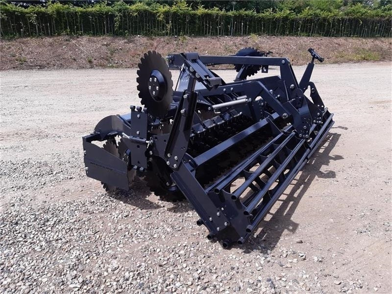 Inter-Tech Diskharve 4 meter J-Maskiner 4 meter med hydraulis - משדדת דיסק: תמונה 5 Inter-Tech Diskharve 4 meter J-Maskiner 4 meter med hydraulis - משדדת דיסק: תמונה 5