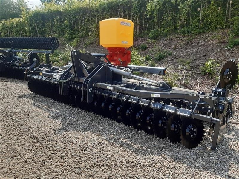 Inter-Tech disc harve med frø udstyr  - משדדת דיסק: תמונה 1 Inter-Tech disc harve med frø udstyr  - משדדת דיסק: תמונה 1