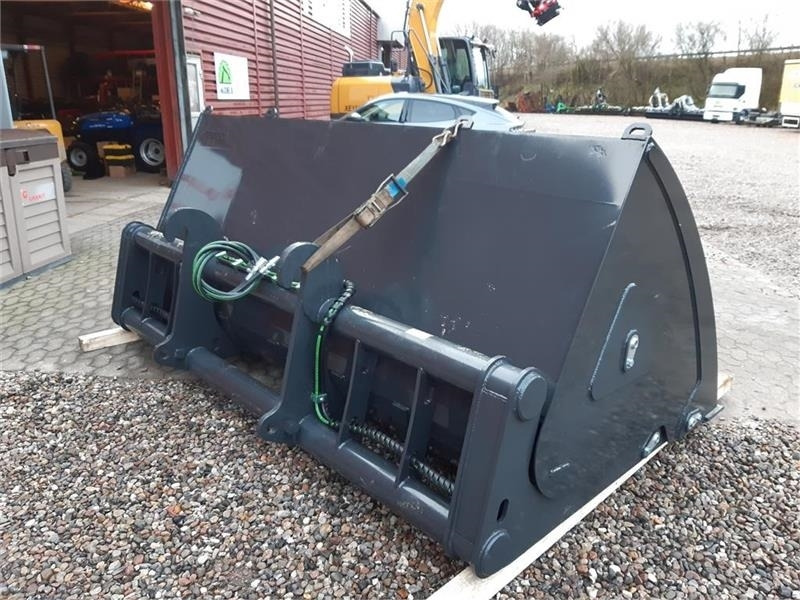 Inter-Tech højtipskovl inter-tech 3 meters - דלי מעמיס: תמונה 3 Inter-Tech højtipskovl inter-tech 3 meters - דלי מעמיס: תמונה 3