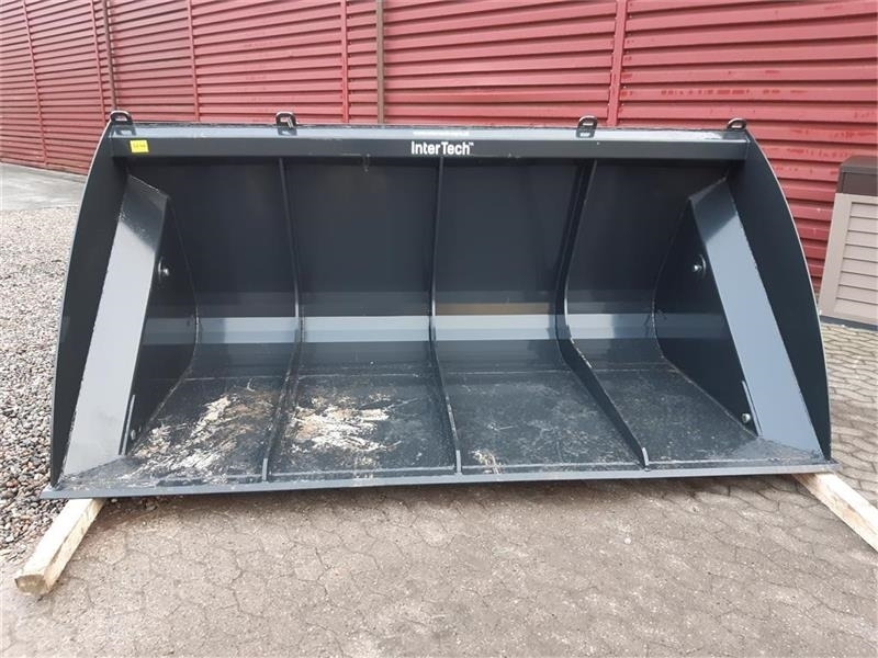 Inter-Tech højtipskovl inter-tech 3 meters - דלי מעמיס: תמונה 5 Inter-Tech højtipskovl inter-tech 3 meters - דלי מעמיס: תמונה 5