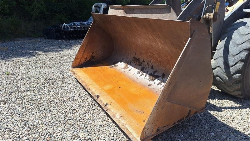 Ljungby L 14 Brugt skovle - דלי מעמיס: תמונה 2 Ljungby L 14 Brugt skovle - דלי מעמיס: תמונה 2