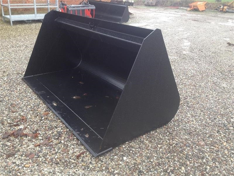 Manitou J-Maskiner Kornskovl - מפעיל טלסקופי: תמונה 1 Manitou J-Maskiner Kornskovl - מפעיל טלסקופי: תמונה 1