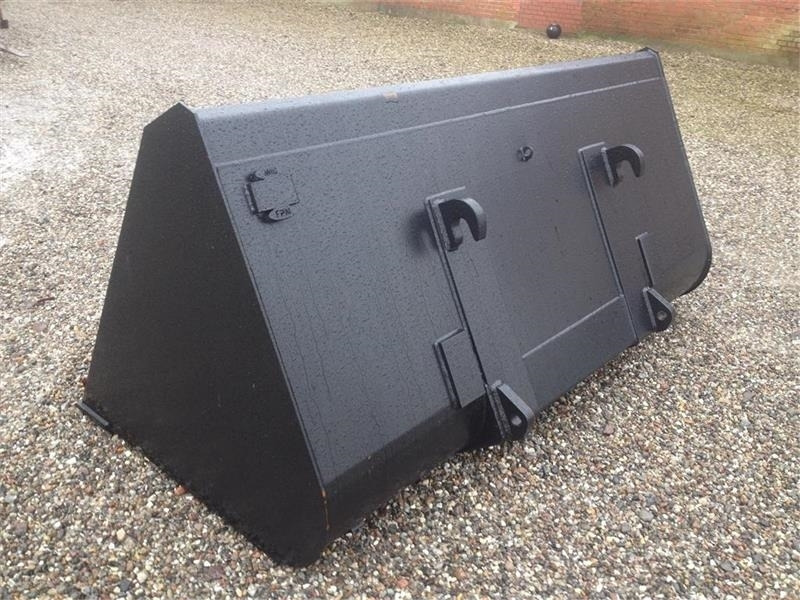 Manitou J-Maskiner Kornskovl - מפעיל טלסקופי: תמונה 2 Manitou J-Maskiner Kornskovl - מפעיל טלסקופי: תמונה 2