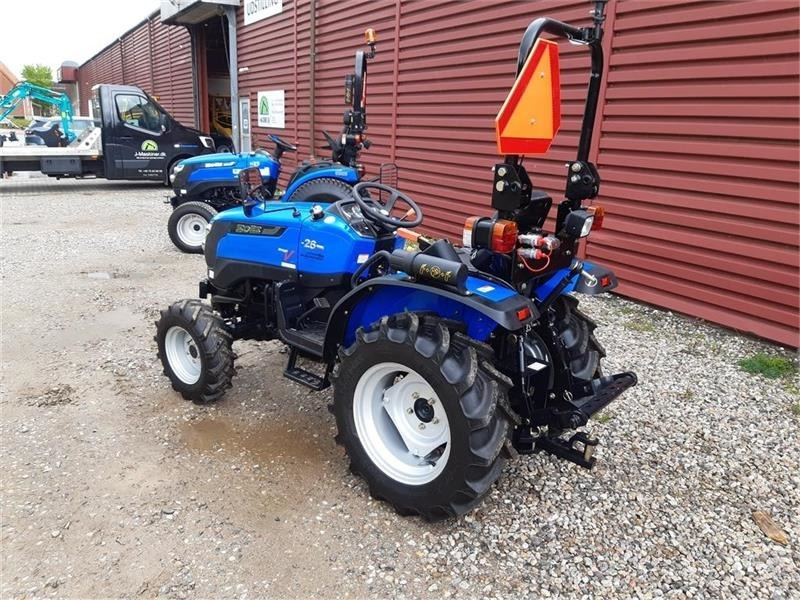 Solis 26 servostyring og brede traktor dæk - טרקטור עירוני: תמונה 2 Solis 26 servostyring og brede traktor dæk - טרקטור עירוני: תמונה 2