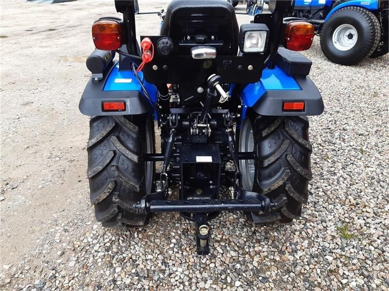 Solis 26 servostyring og brede traktor dæk - טרקטור עירוני: תמונה 3 Solis 26 servostyring og brede traktor dæk - טרקטור עירוני: תמונה 3
