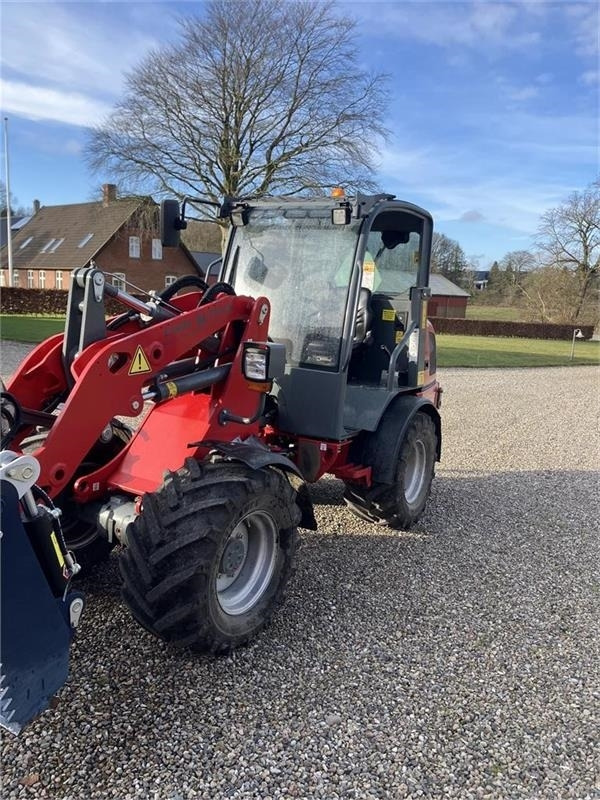 Weidemann 2070 LP - מעמיס קומפקטי: תמונה 3 Weidemann 2070 LP - מעמיס קומפקטי: תמונה 3