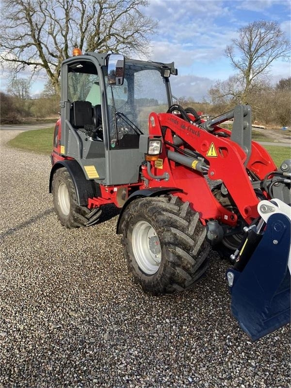 Weidemann 2070 LP - מעמיס קומפקטי: תמונה 2 Weidemann 2070 LP - מעמיס קומפקטי: תמונה 2