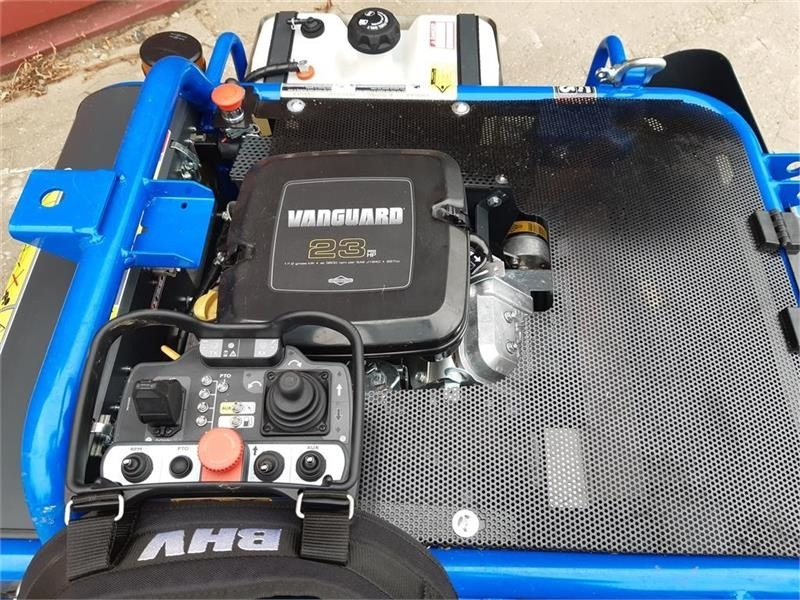 X-rot 80 cm med Kawasaki FS 481 - מכסחת גינה: תמונה 5 X-rot 80 cm med Kawasaki FS 481 - מכסחת גינה: תמונה 5