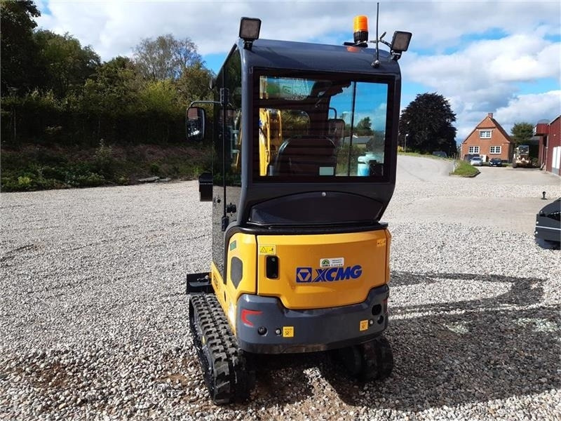 XCMG xe20e - מיני מחפר: תמונה 4 XCMG xe20e - מיני מחפר: תמונה 4