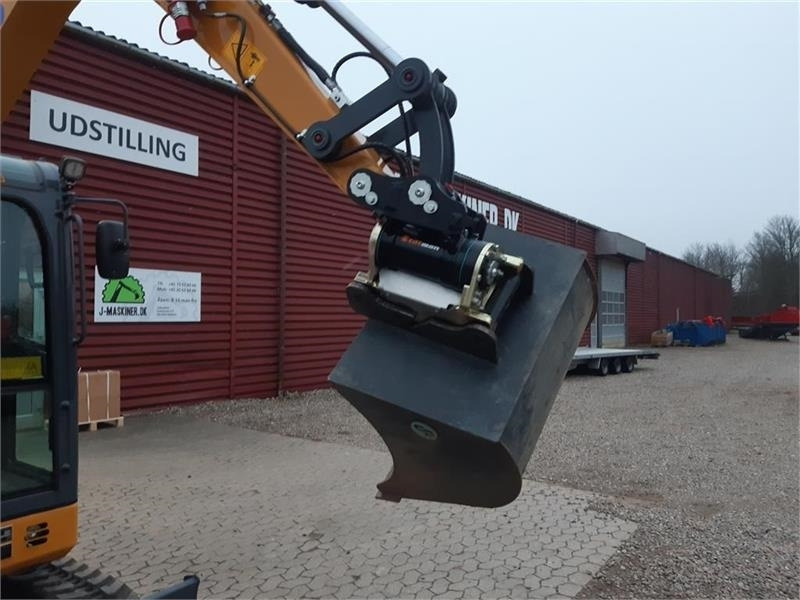 XCMG xe27e - מיני מחפר: תמונה 4 XCMG xe27e - מיני מחפר: תמונה 4