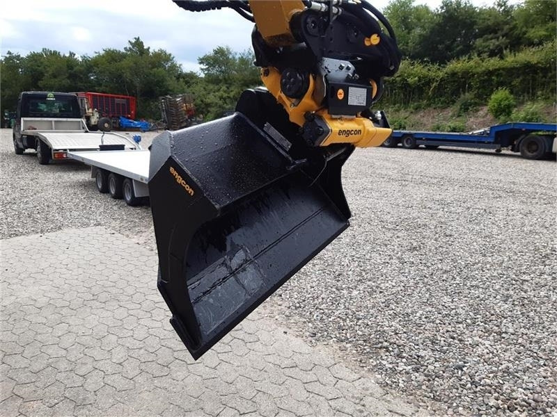 XCMG xe27e - מיני מחפר: תמונה 3 XCMG xe27e - מיני מחפר: תמונה 3