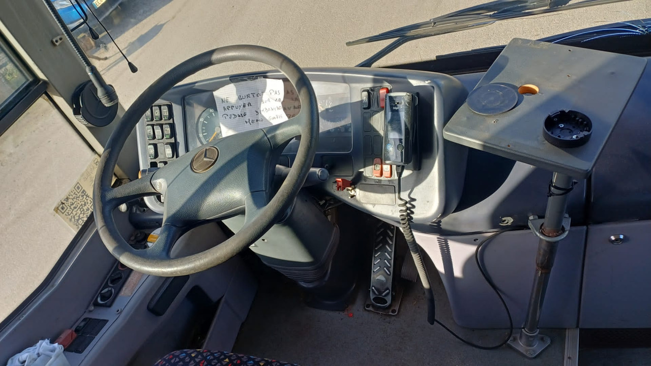MERCEDES-BENZ - אוטובוס פרברים: תמונה 3 MERCEDES-BENZ - אוטובוס פרברים: תמונה 3