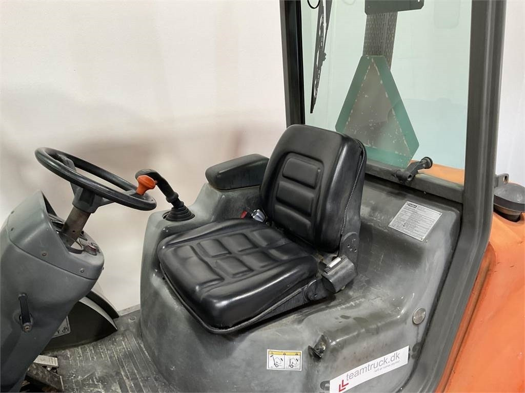 Ausa C250 HX4 - מלגזת סולר: תמונה 5 Ausa C250 HX4 - מלגזת סולר: תמונה 5