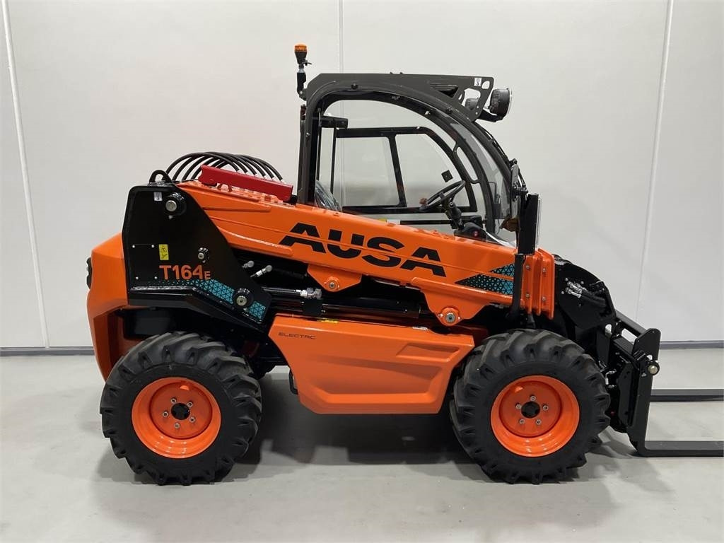 Ausa T164EX4 - מוט טלסקופי: תמונה 1 Ausa T164EX4 - מוט טלסקופי: תמונה 1