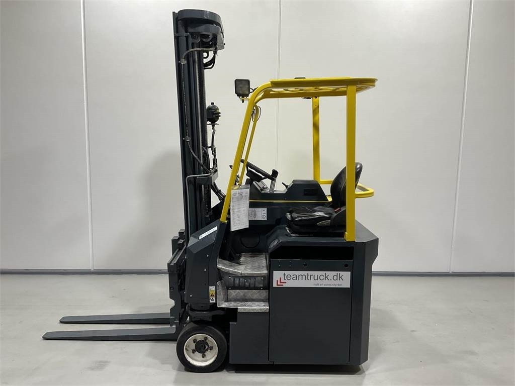 Combilift CBE3000 - משאית הגעה ב-4 דרכים: תמונה 3 Combilift CBE3000 - משאית הגעה ב-4 דרכים: תמונה 3
