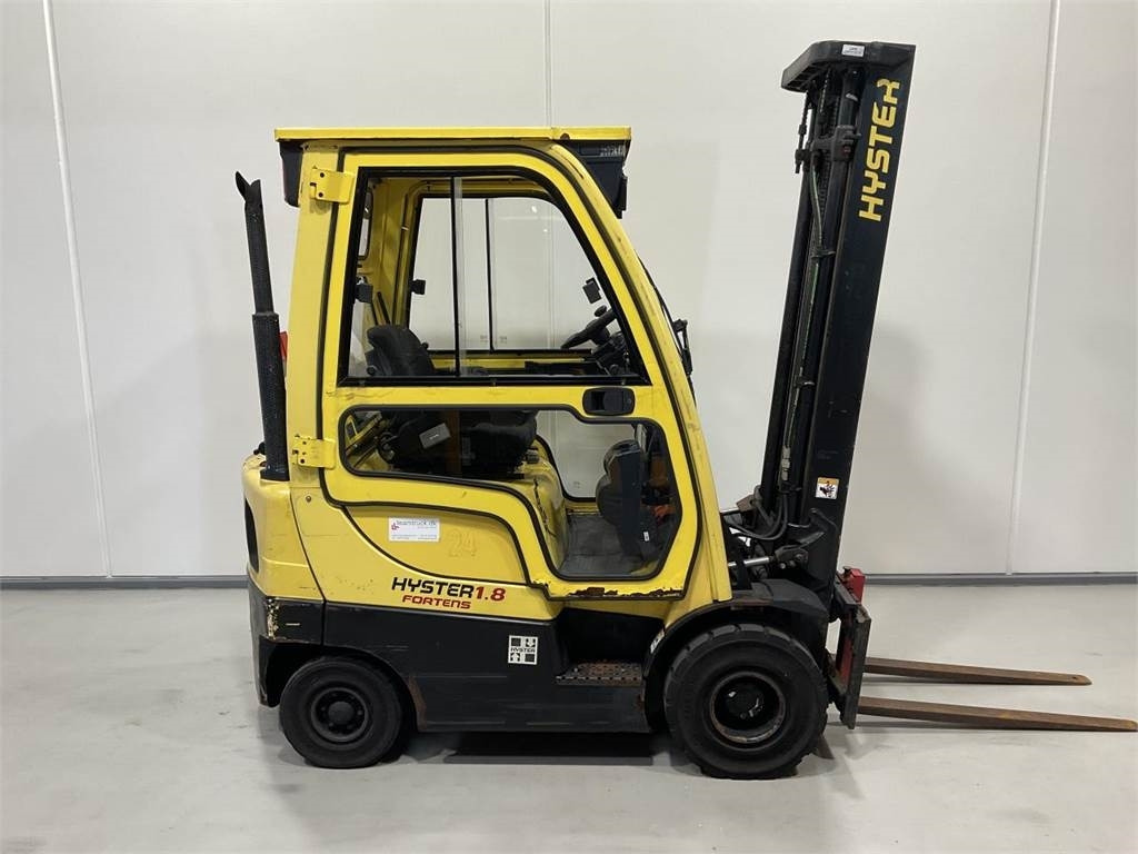 Hyster 1.8FT - מלגזת LPG: תמונה 1 Hyster 1.8FT - מלגזת LPG: תמונה 1