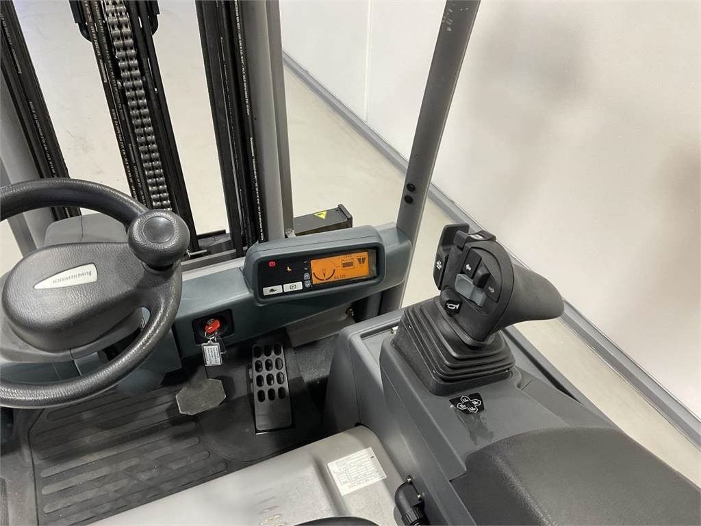 מלגזה חשמלית Jungheinrich EFG 216: תמונה 6 מלגזה חשמלית Jungheinrich EFG 216: תמונה 6