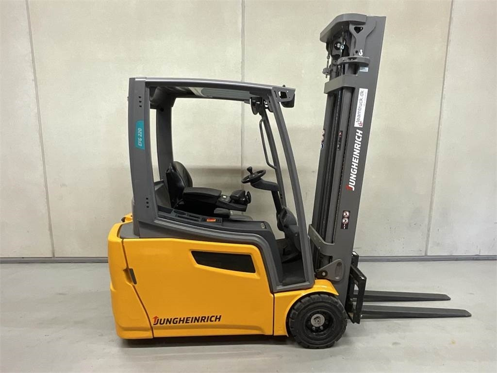 Jungheinrich EFG 220 - מלגזה חשמלית: תמונה 1 Jungheinrich EFG 220 - מלגזה חשמלית: תמונה 1
