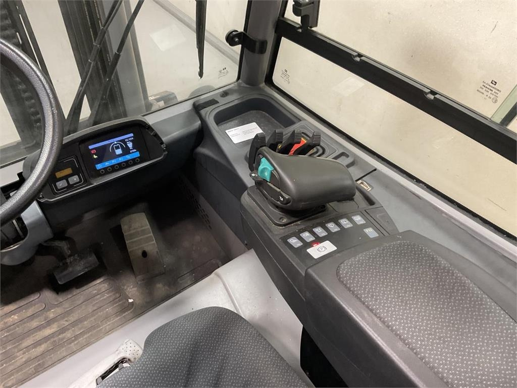 מלגזה חשמלית Jungheinrich EFG 425K: תמונה 6 מלגזה חשמלית Jungheinrich EFG 425K: תמונה 6