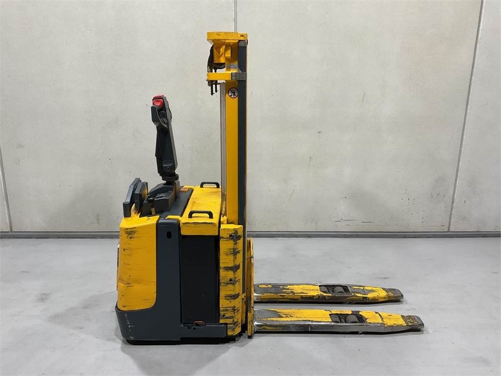 Jungheinrich ERC 14 - מערים: תמונה 1 Jungheinrich ERC 14 - מערים: תמונה 1