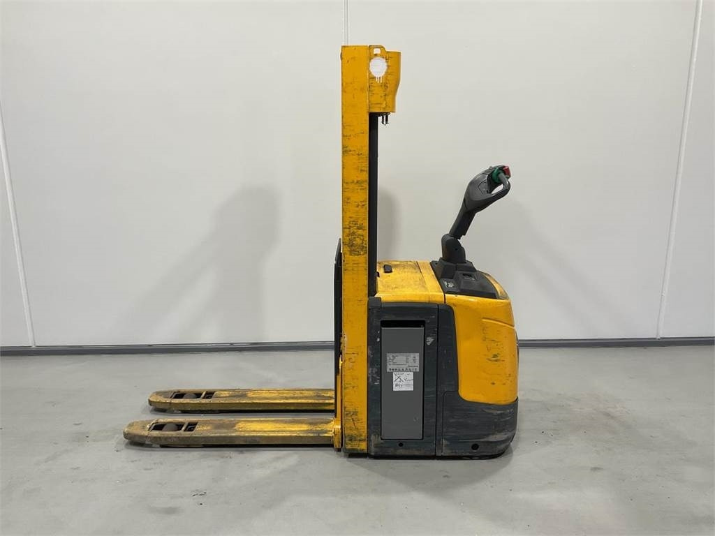 Jungheinrich ERC 214Z - מערים: תמונה 3 Jungheinrich ERC 214Z - מערים: תמונה 3