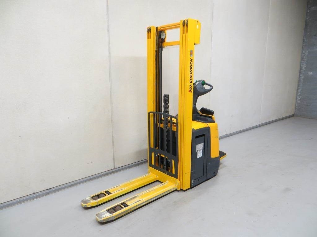 Jungheinrich ERC 214Z - מערים: תמונה 3 Jungheinrich ERC 214Z - מערים: תמונה 3