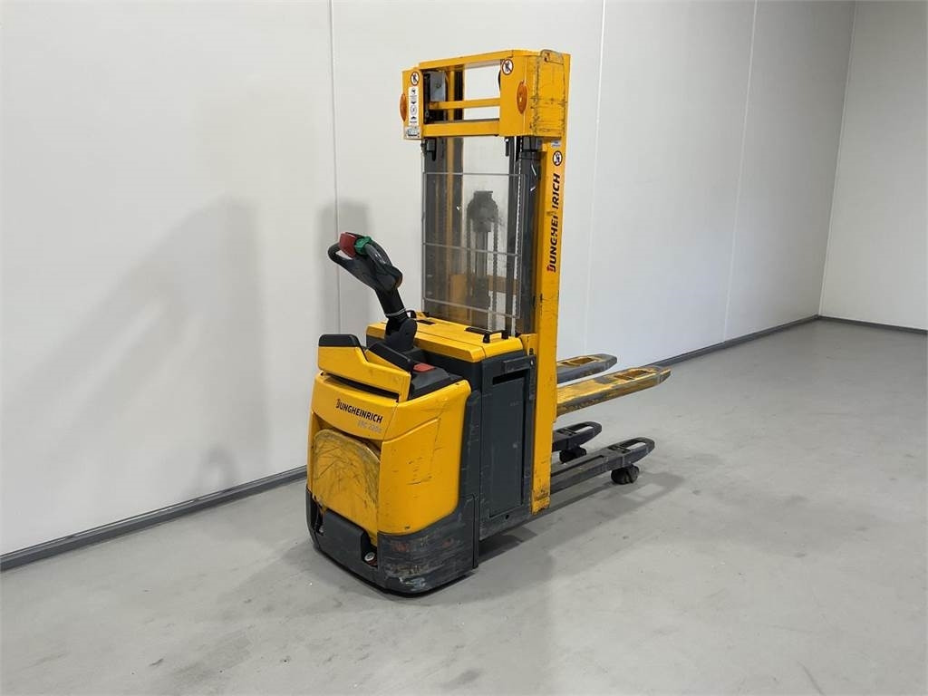 Jungheinrich ERC 220Z - מערים: תמונה 2 Jungheinrich ERC 220Z - מערים: תמונה 2