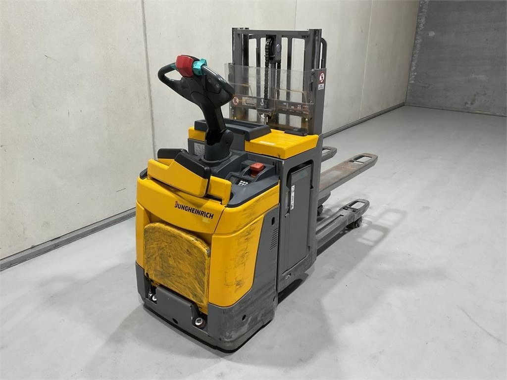 Jungheinrich ERD 220 - מערים: תמונה 2 Jungheinrich ERD 220 - מערים: תמונה 2