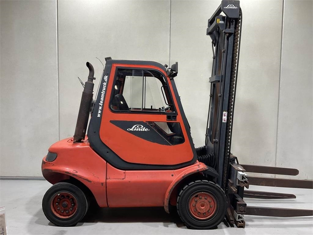 Linde H40D-04 - מלגזת סולר: תמונה 1 Linde H40D-04 - מלגזת סולר: תמונה 1