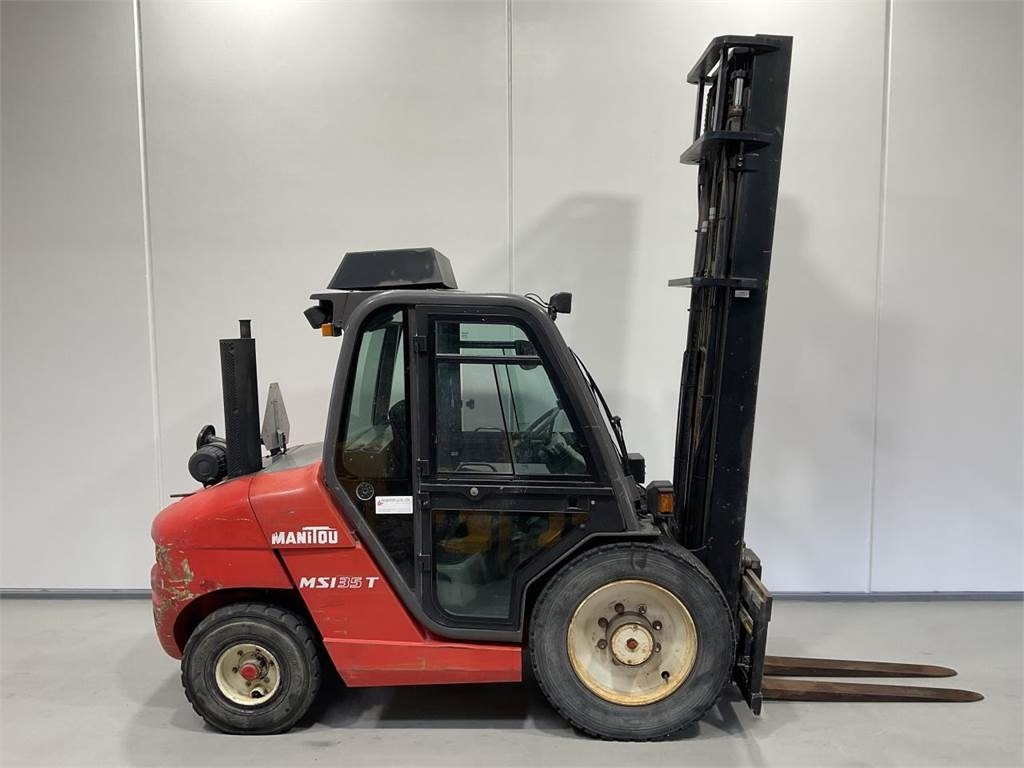 Manitou MSI 35T - מלגזת שטח קשה: תמונה 1 Manitou MSI 35T - מלגזת שטח קשה: תמונה 1