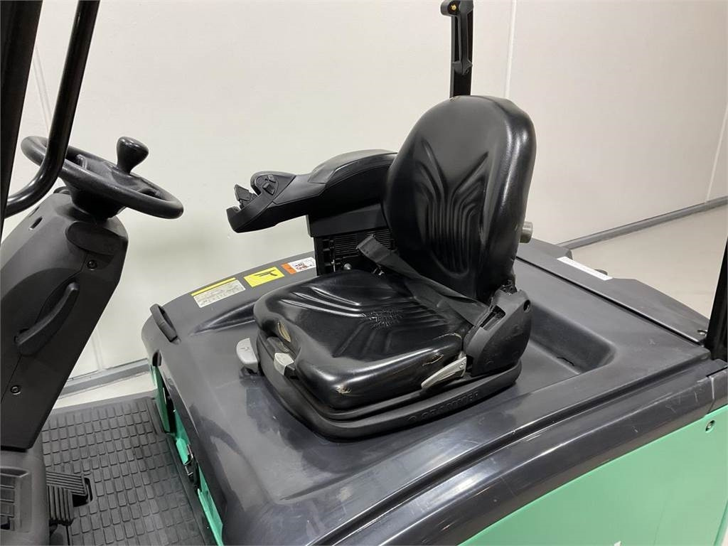 Mitsubishi FB18PNT - מלגזה חשמלית: תמונה 5 Mitsubishi FB18PNT - מלגזה חשמלית: תמונה 5