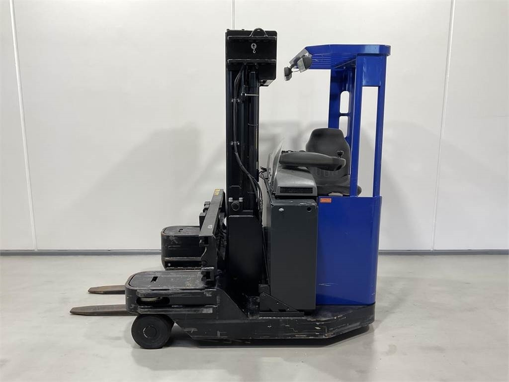 Rocla TEM25 TREV 4800 - משאית הגעה ב-4 דרכים: תמונה 3 Rocla TEM25 TREV 4800 - משאית הגעה ב-4 דרכים: תמונה 3