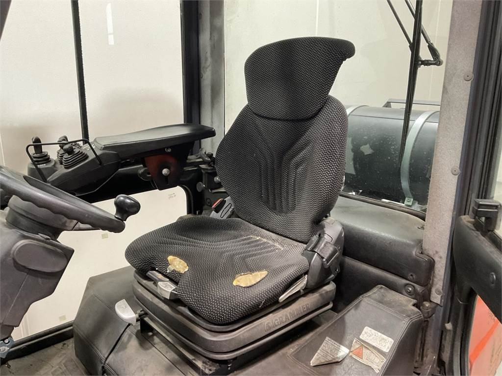 Toyota 02-8FGF30 - מלגזת LPG: תמונה 5 Toyota 02-8FGF30 - מלגזת LPG: תמונה 5