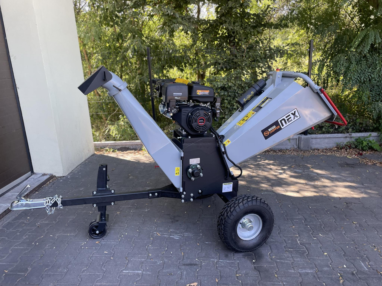 NEX P4206 - מגרסת עץ: תמונה 1 NEX P4206 - מגרסת עץ: תמונה 1