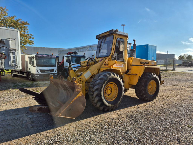 Hanomag 33 D //forks / Bucket// - מעמיס גלגלים: תמונה 1 Hanomag 33 D //forks / Bucket// - מעמיס גלגלים: תמונה 1