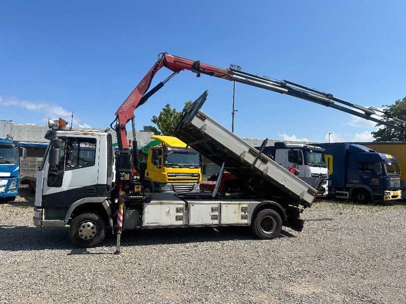 Iveco Eurocargo 120 EL 210hp / Fassi 80A Year 2012 + Tip - משאית מנוף: תמונה 2 Iveco Eurocargo 120 EL 210hp / Fassi 80A Year 2012 + Tip - משאית מנוף: תמונה 2