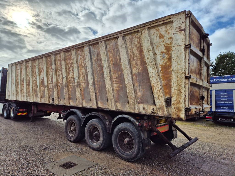 KEL-BERG 71 m3 steel tipper / stål tipper (nysynet) - סמיטריילר עם מזהיר: תמונה 3 KEL-BERG 71 m3 steel tipper / stål tipper (nysynet) - סמיטריילר עם מזהיר: תמונה 3