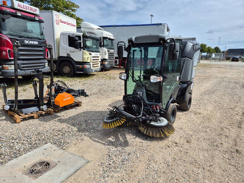 Kärcher MIC 26 // Feje-sug // Kantklipper - קרון נגרר חקלאי: תמונה 1 Kärcher MIC 26 // Feje-sug // Kantklipper - קרון נגרר חקלאי: תמונה 1