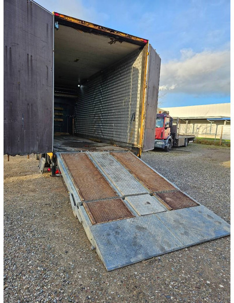 Montracon Racing// machinetrailer // Living area - סמיטריילר עם מטען נמוך: תמונה 4 Montracon Racing// machinetrailer // Living area - סמיטריילר עם מטען נמוך: תמונה 4