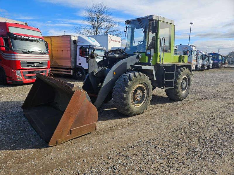 O & K L 15 + Bucket + Quickshift - מעמיס גלגלים: תמונה 1 O & K L 15 + Bucket + Quickshift - מעמיס גלגלים: תמונה 1