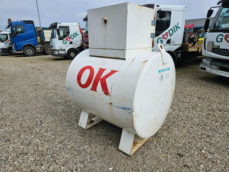 Roug 1400 Liter Diesel - ציוד לאחר הקציר: תמונה 3 Roug 1400 Liter Diesel - ציוד לאחר הקציר: תמונה 3