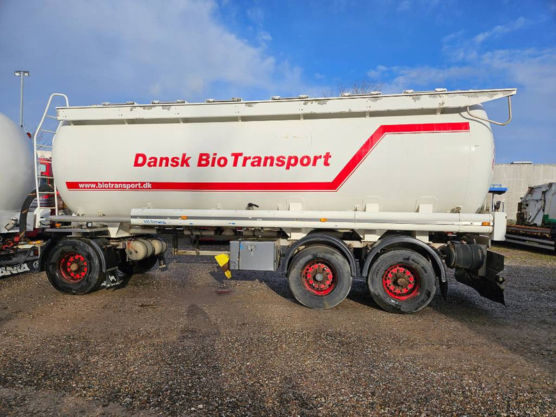 VM TARM 3 axle Pellets - קרון נגרר עם מכל: תמונה 1 VM TARM 3 axle Pellets - קרון נגרר עם מכל: תמונה 1