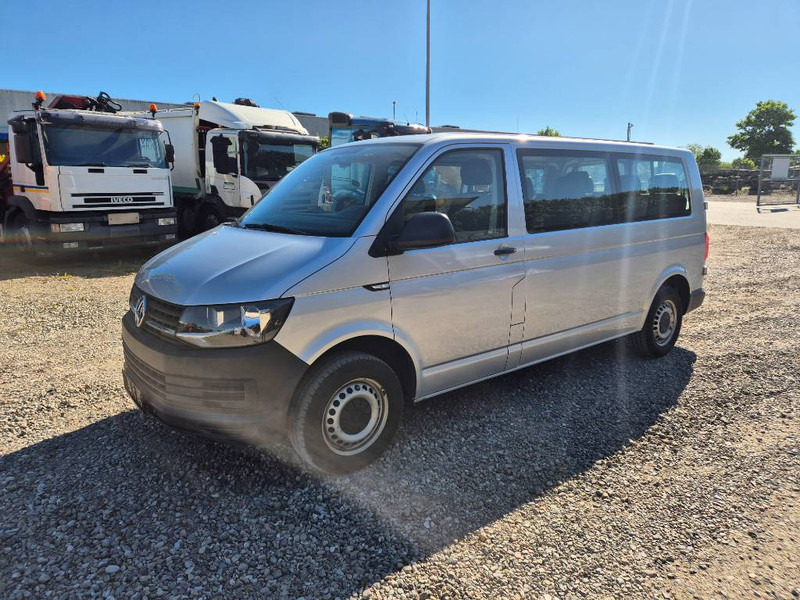 Volkswagen Transporter 2,0 TDi 102 Kombi lang 4d 9 prs - מכונית: תמונה 1 Volkswagen Transporter 2,0 TDi 102 Kombi lang 4d 9 prs - מכונית: תמונה 1