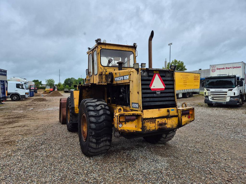 Volvo BM 4300 - מעמיס גלגלים: תמונה 4 Volvo BM 4300 - מעמיס גלגלים: תמונה 4
