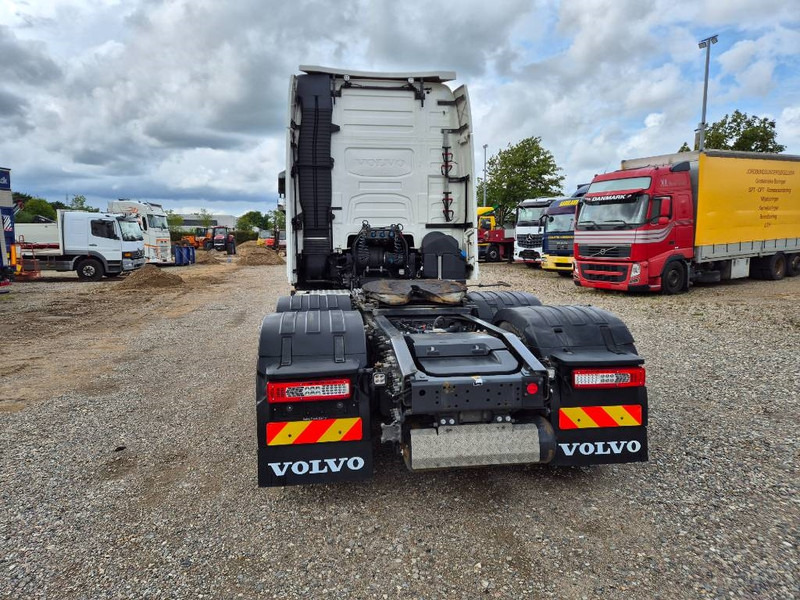 Volvo FH 500 6x2 // ACC // 10 Wheeler // Low km - יחידת טרקטור: תמונה 4 Volvo FH 500 6x2 // ACC // 10 Wheeler // Low km - יחידת טרקטור: תמונה 4